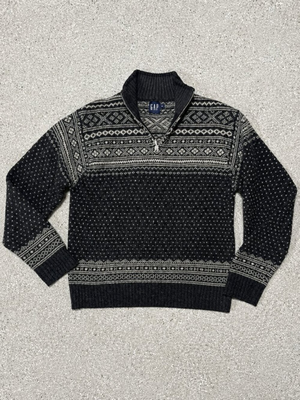 GAP Fair Isle Half-Zip Sweater — Size L